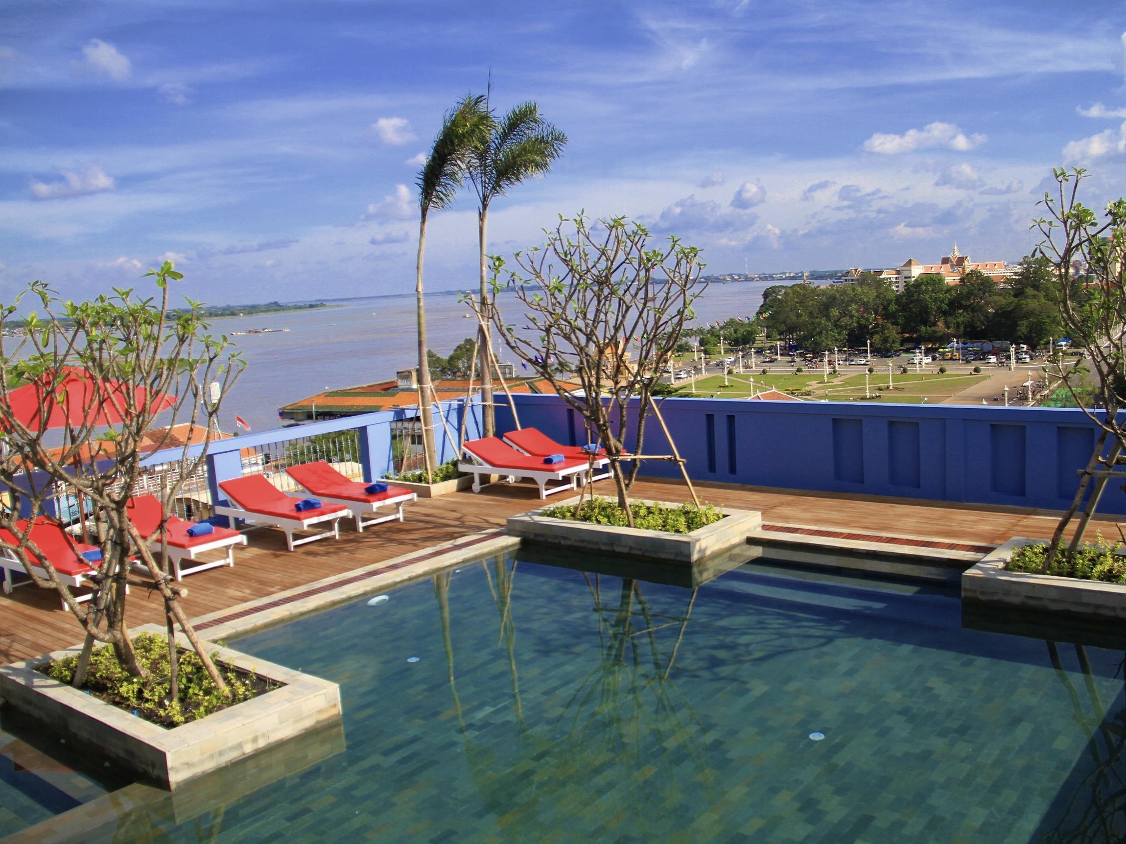 The Frangipani Royal Palace Hotel Phnom Penh Exterior foto
