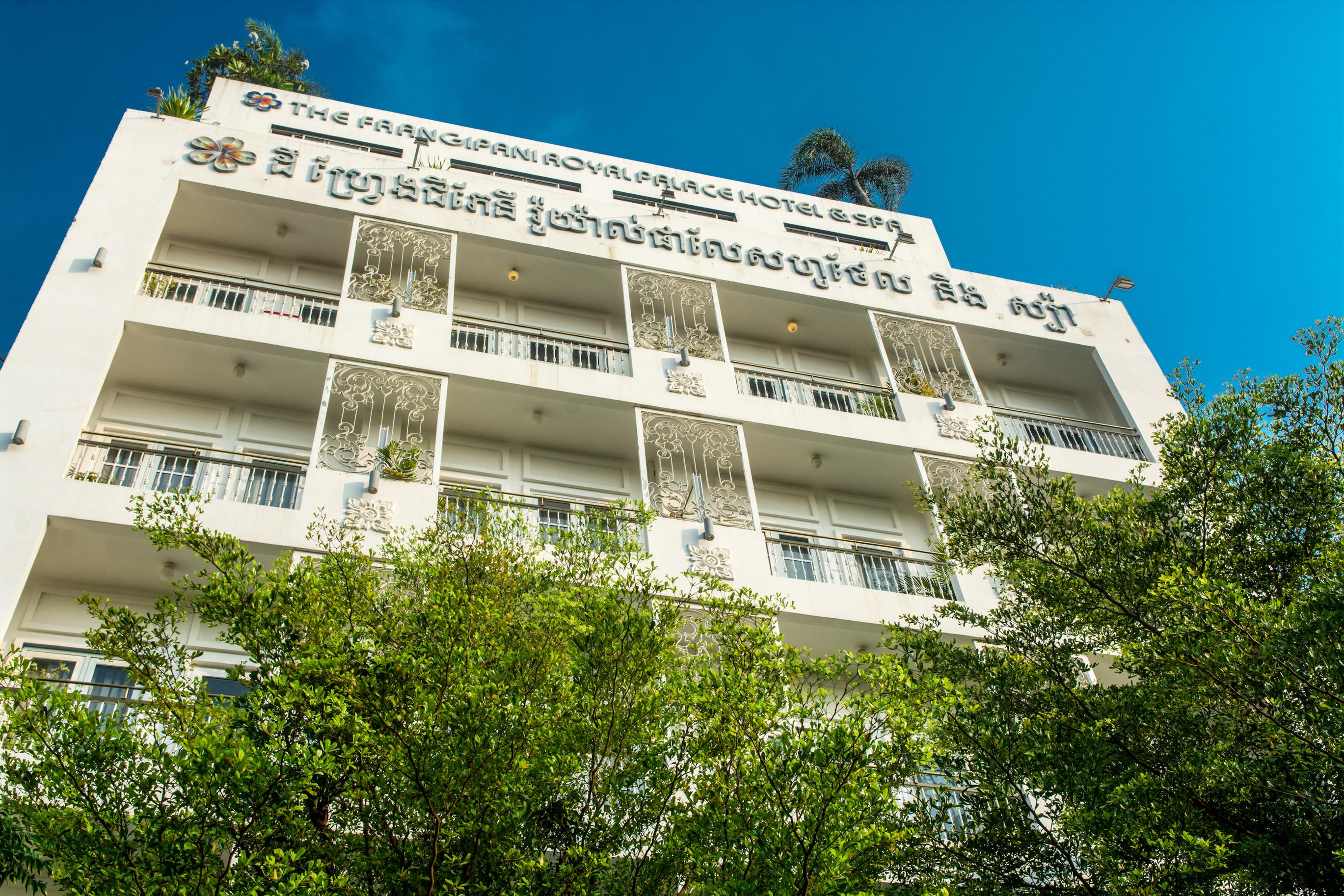 The Frangipani Royal Palace Hotel Phnom Penh Exterior foto