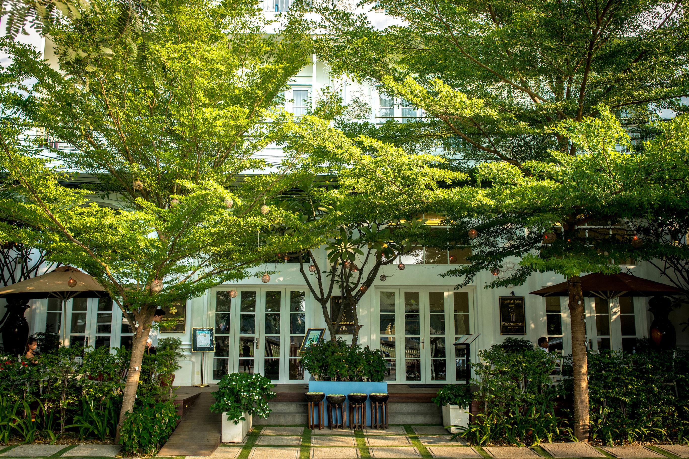 The Frangipani Royal Palace Hotel Phnom Penh Exterior foto