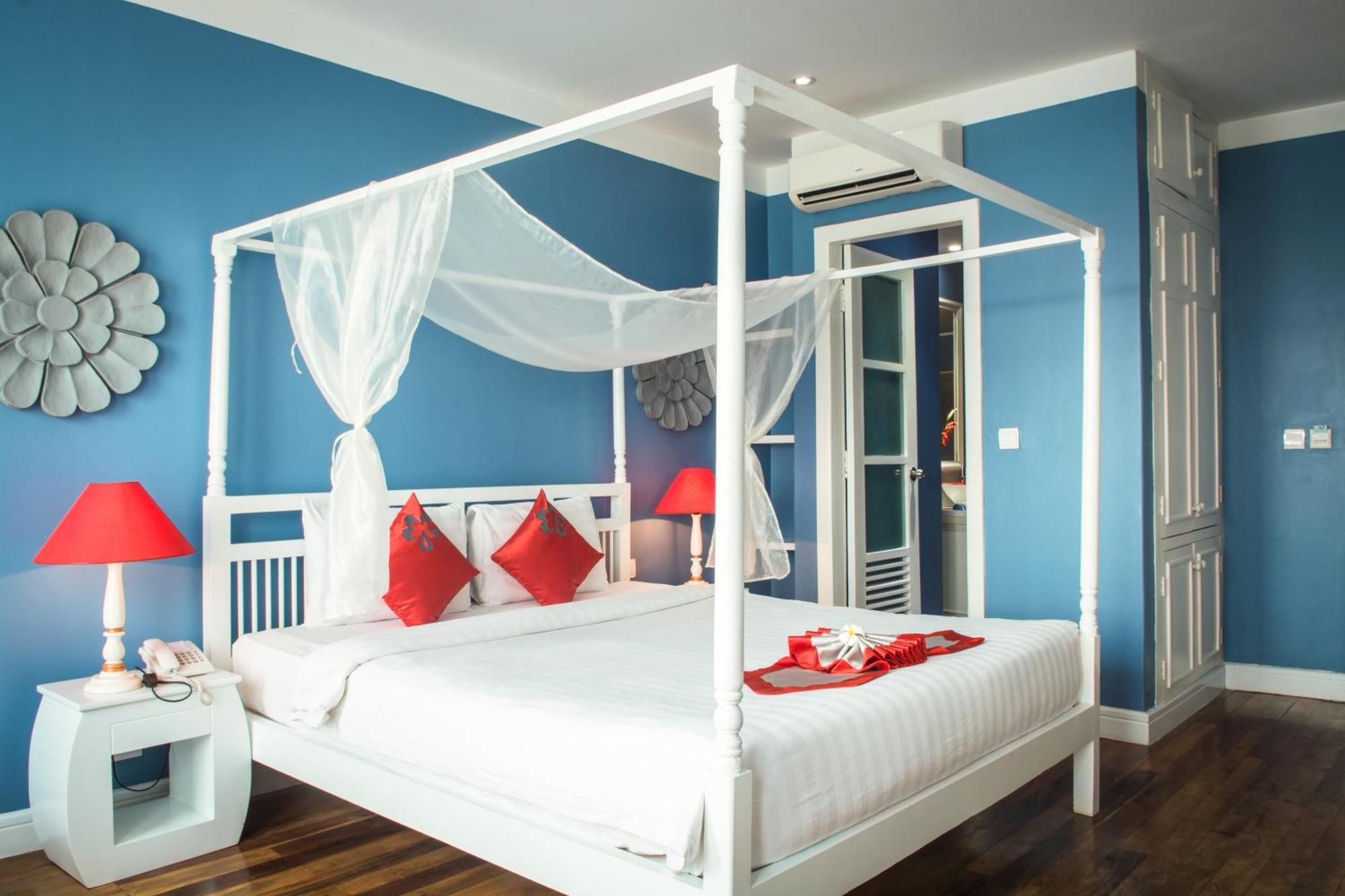 The Frangipani Royal Palace Hotel Phnom Penh Zimmer foto
